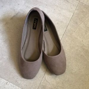 Taupe Flats